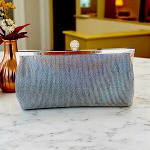 Nina Women's Pleated Metallic Frame Clutch
Evening Clutch Shoulder purse